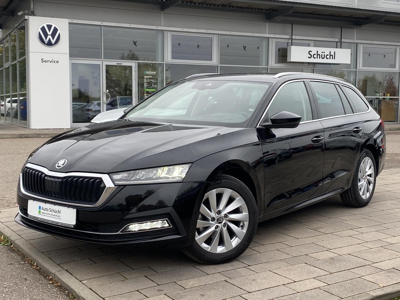Skoda Octavia Combi 1.5 eTSI DSG Style HEAD-UP+SMART-LINK+VIRTUAL-COCKPIT+NAVI-COLUMBUS+KAMERA+LED+ACC+DAB+PDC+4xSHZ+KEYLESS+LANE-ASSIST