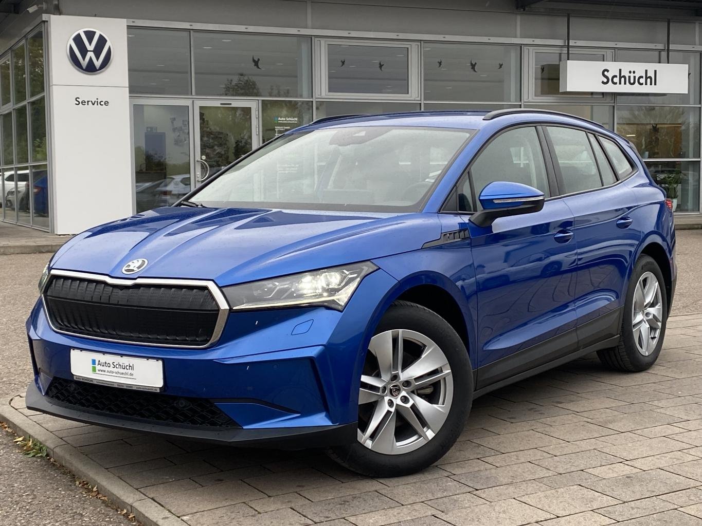 Skoda Enyaq iV WÄRMEPUMPE+AHK+SMART-LINK+MATRIX-LED+NAVI+KAMERA+LED+CCS+ACC+PARKASSIST+DAB+LANE-ASSIST+SHZ+BLUETOOTH