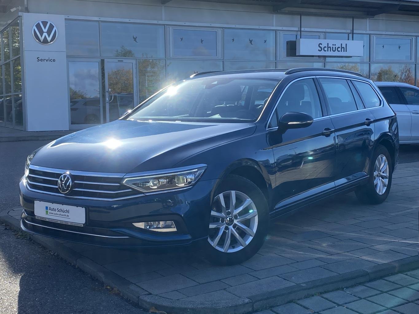 Volkswagen Passat Variant 2.0 TDI DSG Business HEAD-UP+APP-CONNECT+360-KAMERA+ACC+LANE-ASSIST+LED+ACTIVE-INFO+NAVI+LED+ACC+KEYLESS+DAB+SHZ+PDC+KEYLESS+BLUETOOTH