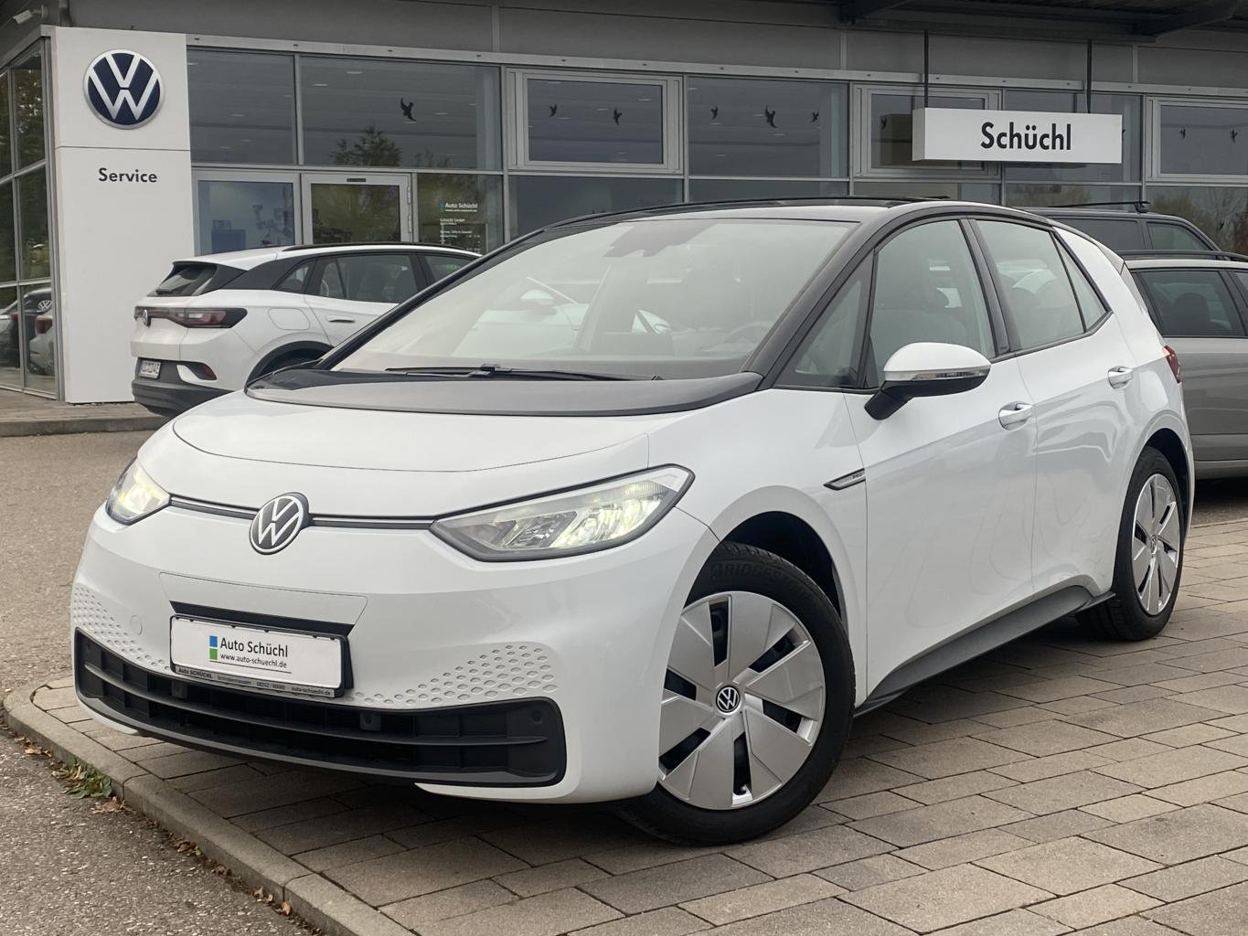 Volkswagen ID.3 Pro Performance WÄRMEPUMPE+KOMPFORTPAKET+INFOTAINMENTPAKET+5-SITZER+APP-CONNECT+NAVI+CCS+LED+DAB+LANE-ASSIST+SHZ+PDC+BLUETOOTH