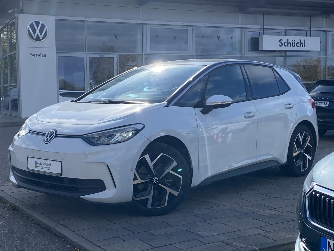 Volkswagen ID.3 Pro FACELIFT MOVE EL.ERGO-ACTIVE-SITZE+APP-CONNECT+KAMERA+NAVI+CCS+LED+ACC+PARKASSIST+DAB+SHZ+BLUETOOTH+KEYLESS+LANE-ASSIST