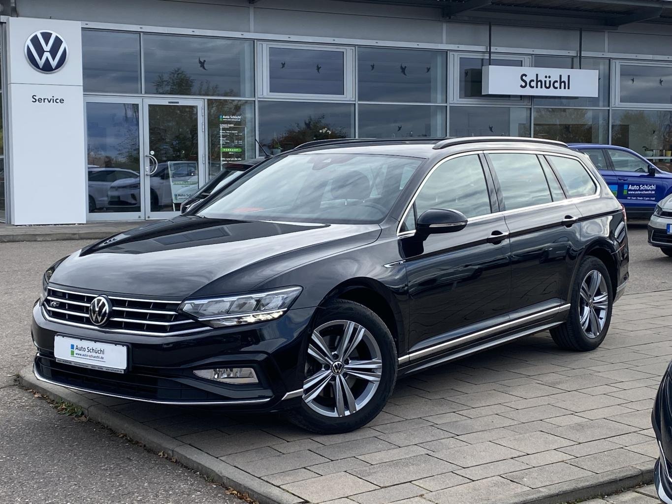 Volkswagen Passat Variant 2.0 TDI R-LINE LEDER+SPORTSITZE+AHK+APP-CONNECT+360-KAMERA+LED+NAVI+DAB+LANE-ASSIST+SHZ+BLUETOOTH+PARKASSIST+ACC